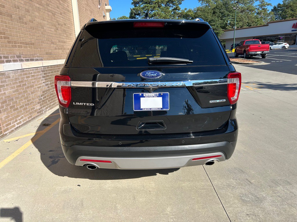 2016 Ford Explorer Image 11