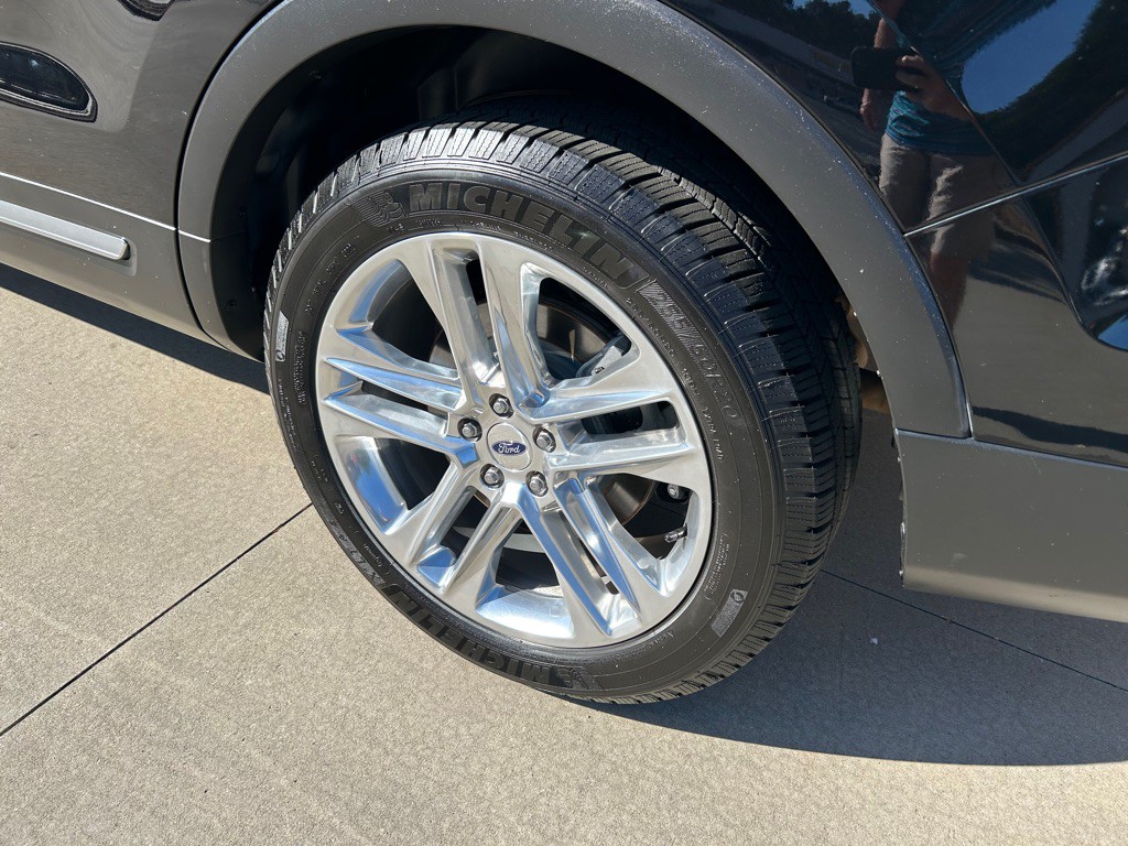 2016 Ford Explorer Image 33