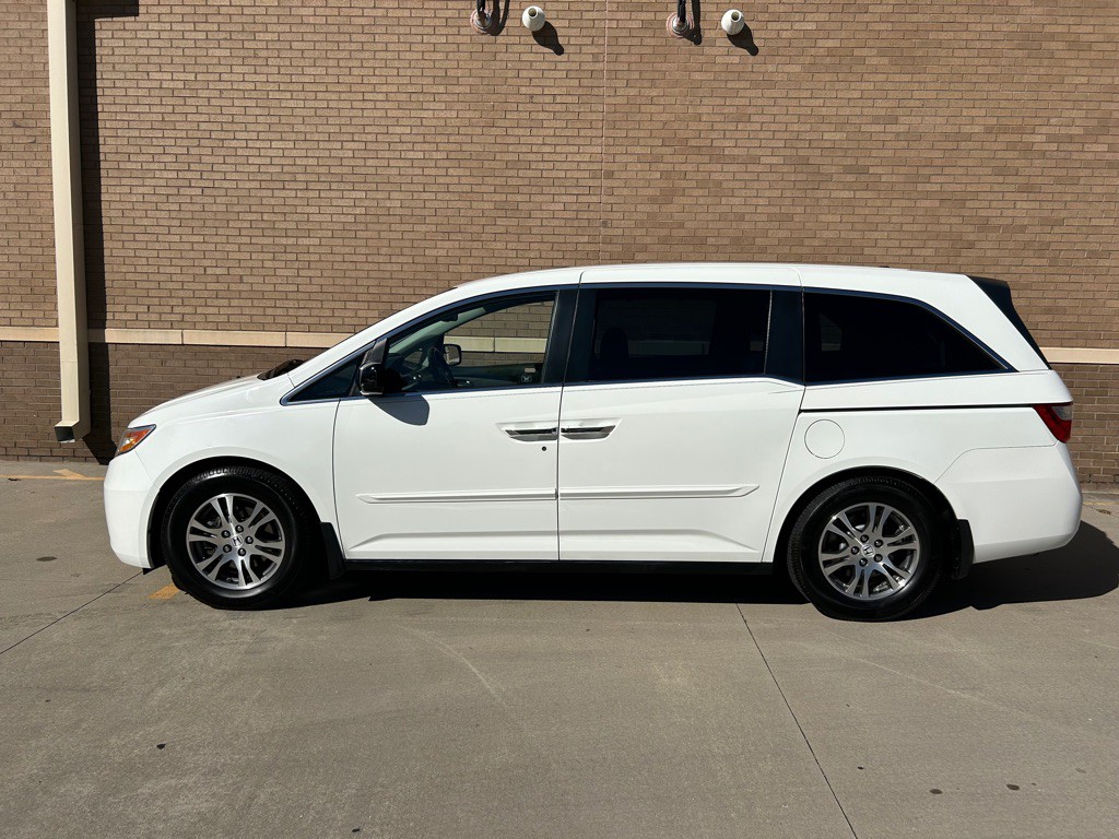 2011 Honda Odyssey Image 10