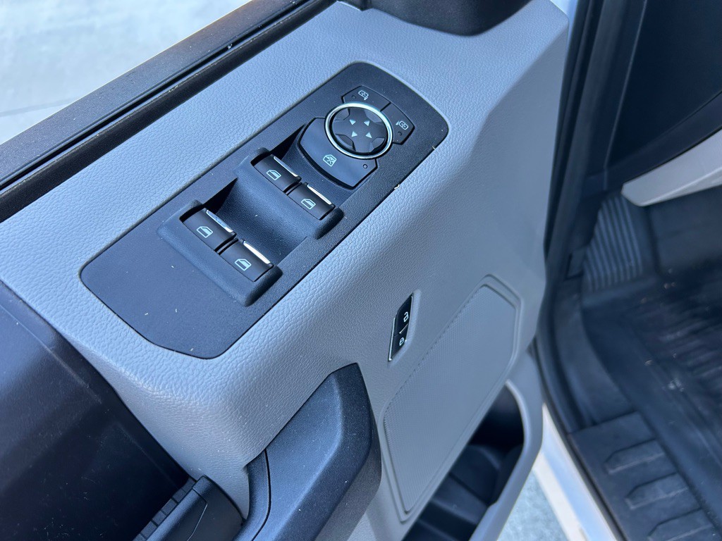 2017 Ford F-150 Image 13