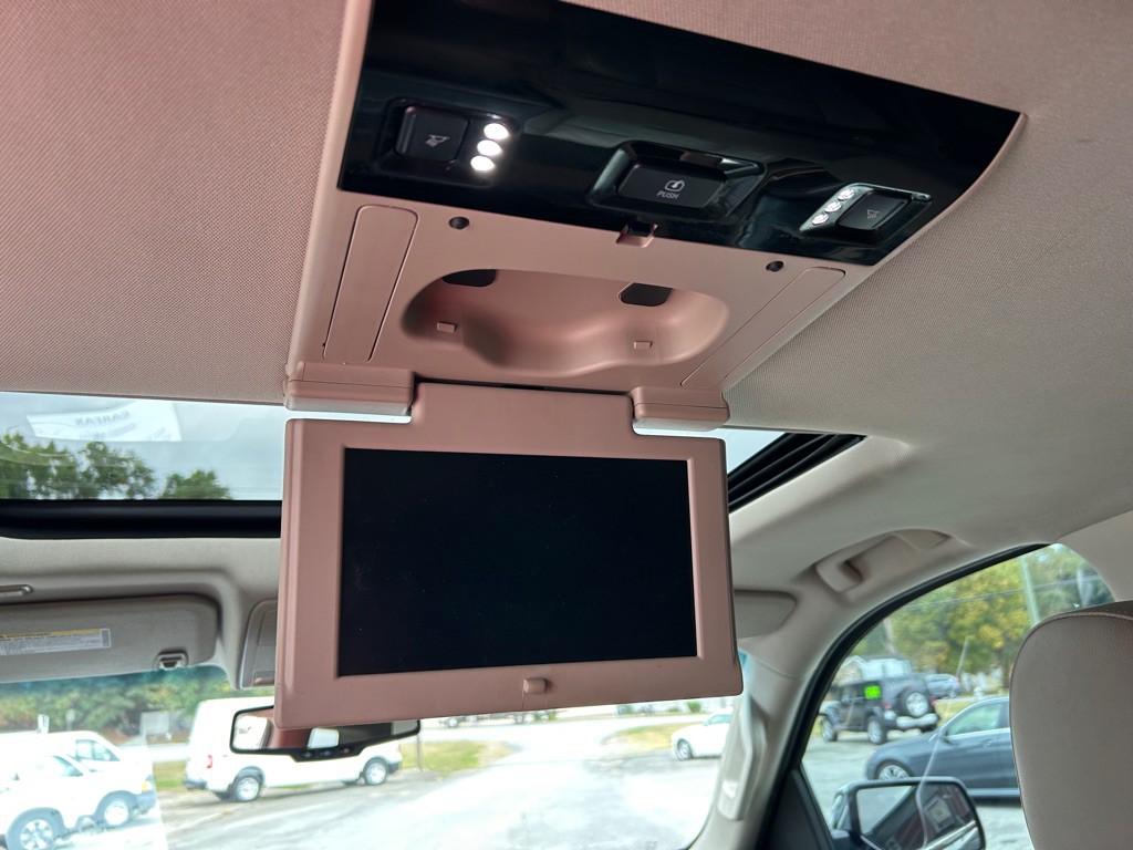2016 Chevrolet Tahoe Image 23