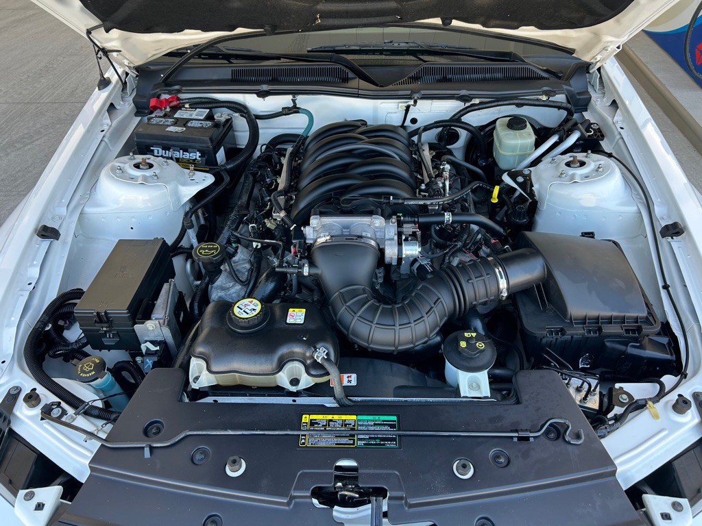 2005 Ford Mustang Image 26