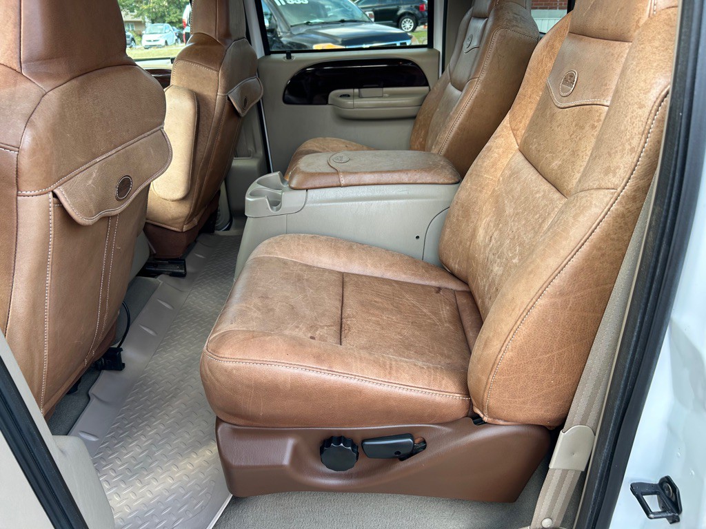 2006 Ford F-250 Image 16