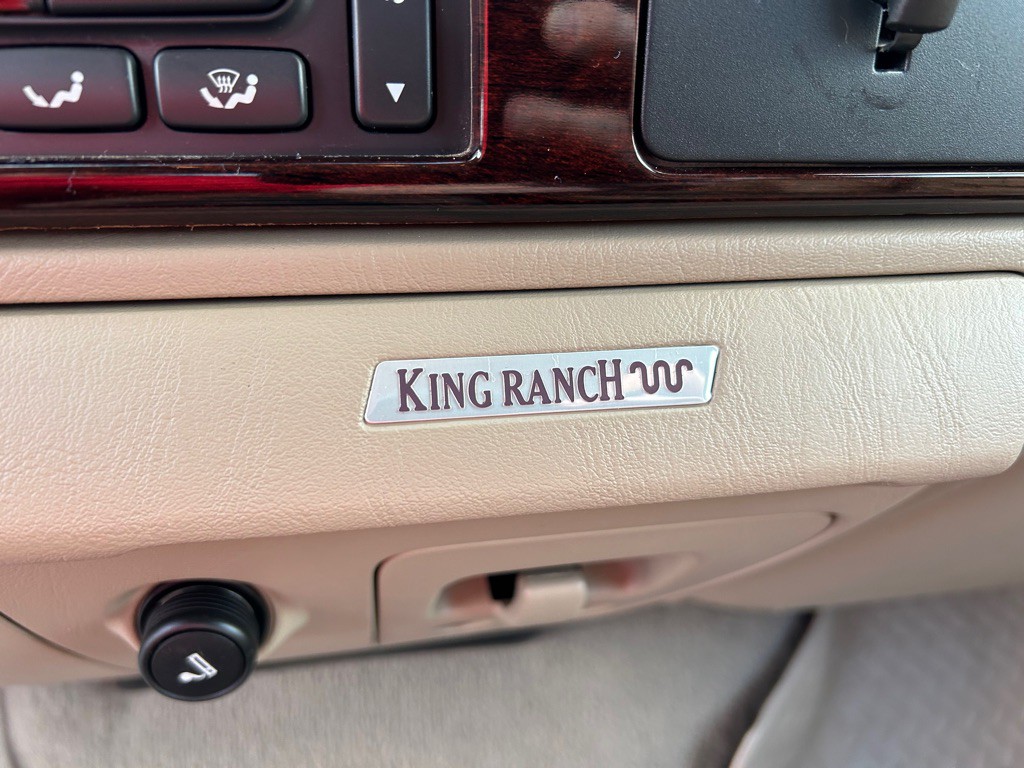 2006 Ford F-250 Image 25