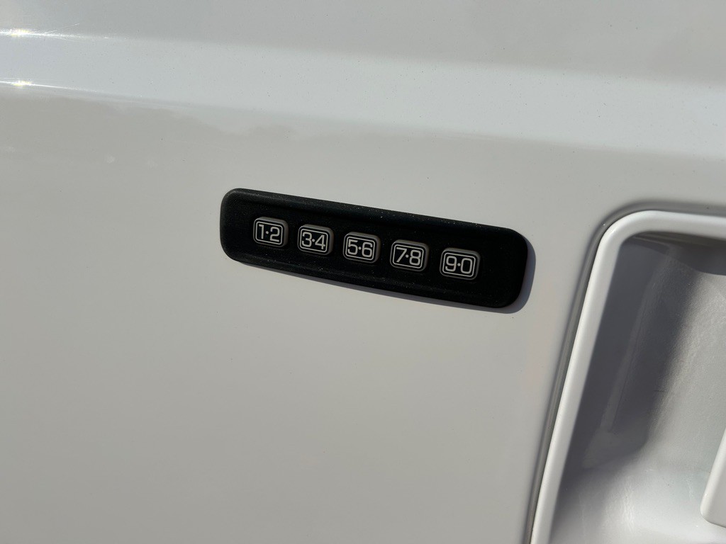 2006 Ford F-250 Image 43