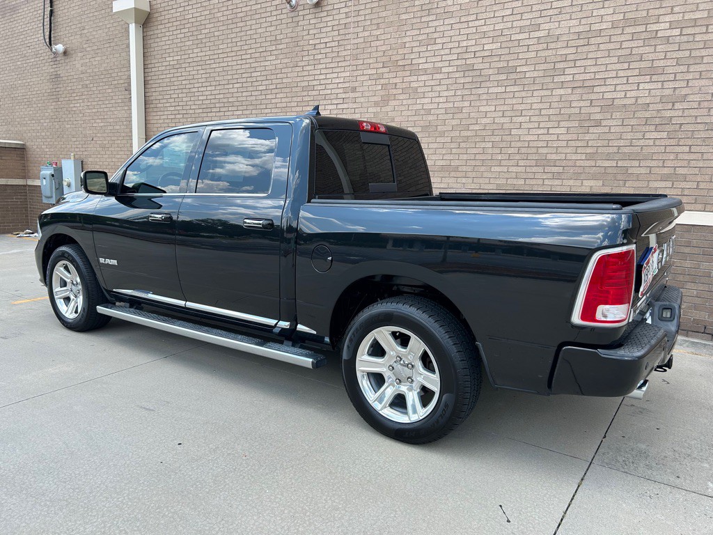 2016 RAM 1500 Image 5