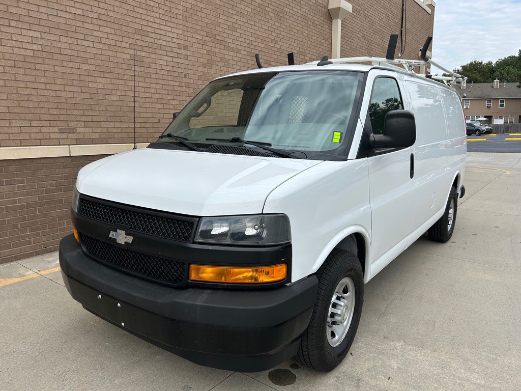 2020 Chevrolet Express Image 8