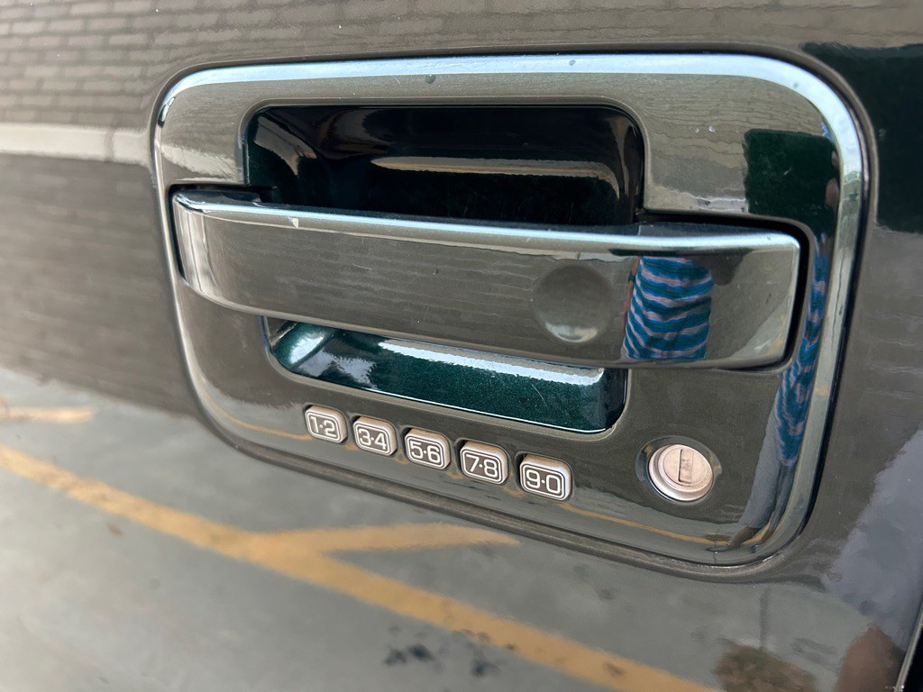 2013 Ford F-150 Image 23