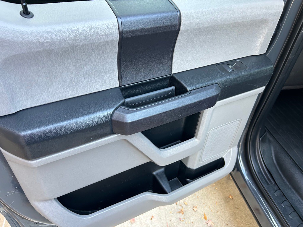 2017 Ford F-150 Image 19