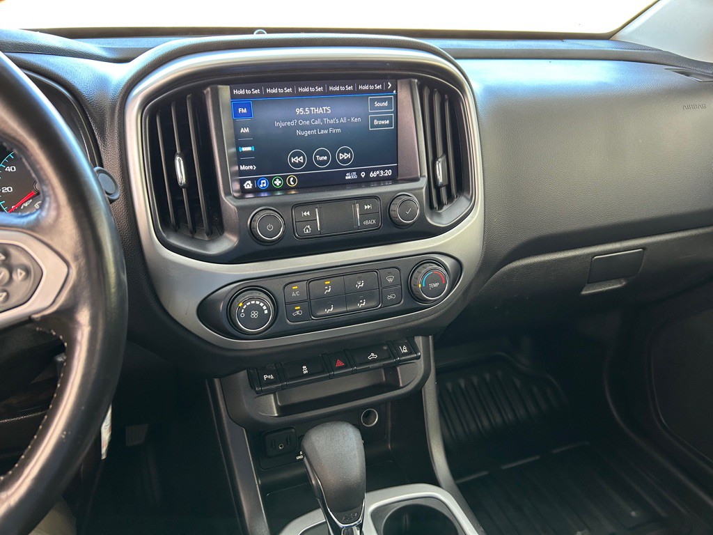 2022 Chevrolet Colorado Image 17