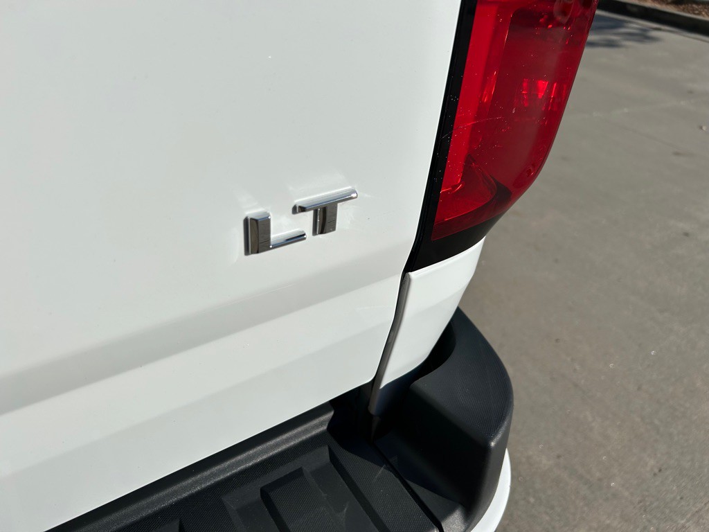 2022 Chevrolet Colorado Image 18