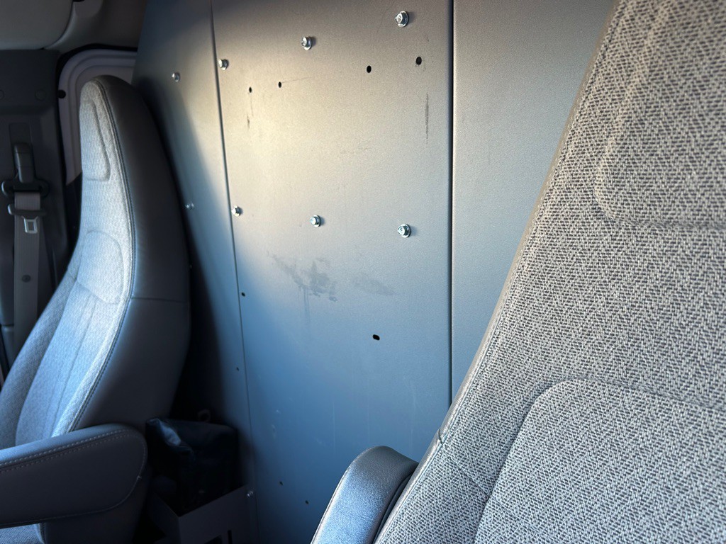 2021 Chevrolet Express Image 16