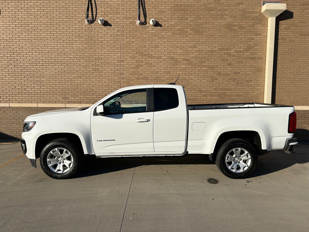 2022 Chevrolet Colorado Image 1