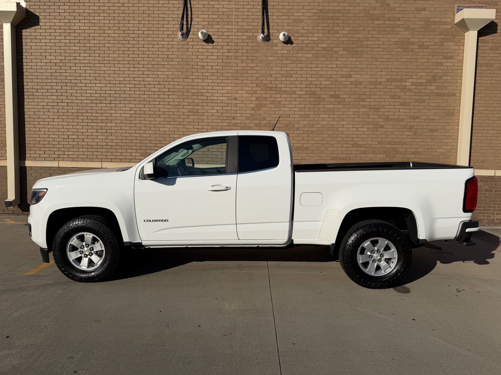 2016 Chevrolet Colorado Image 8