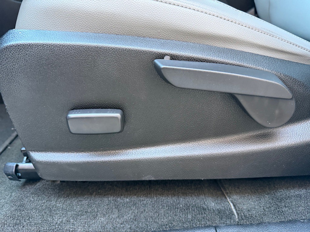 2016 Chevrolet Colorado Image 14