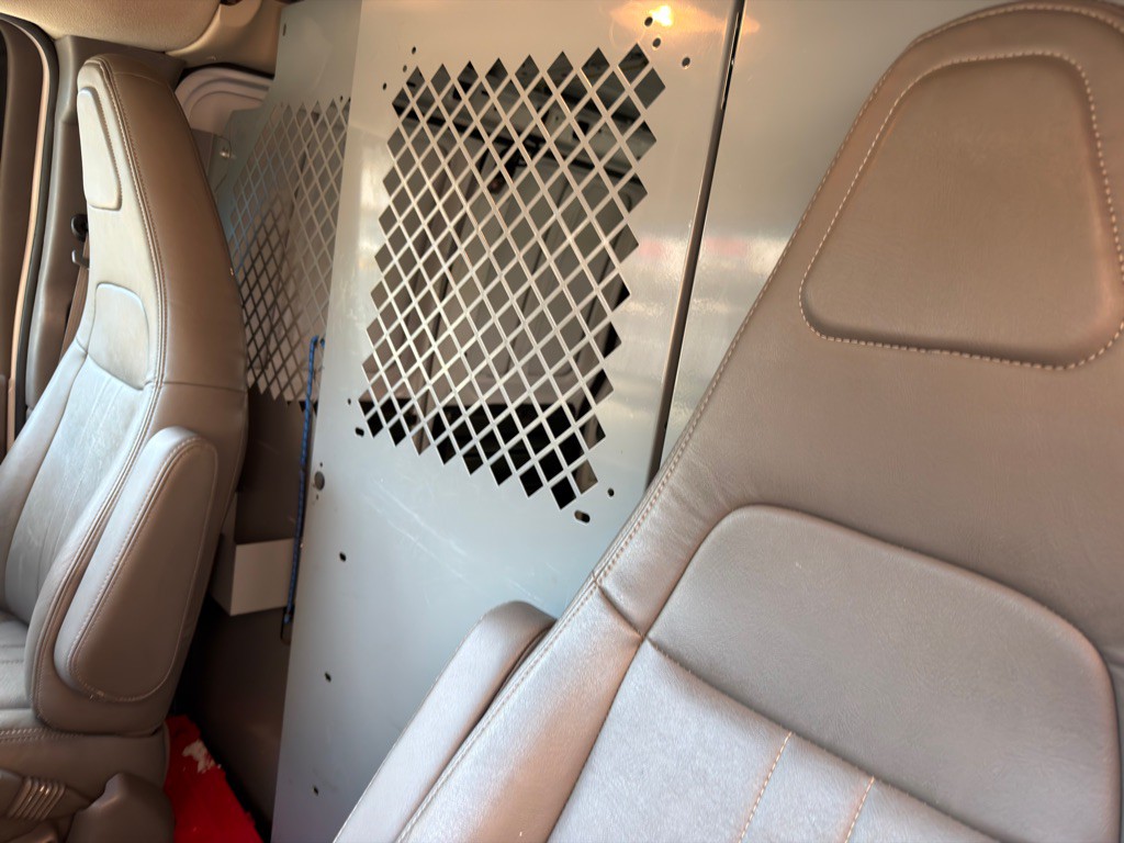 2019 Chevrolet Express Image 11