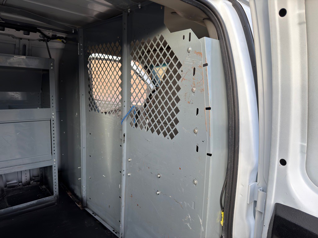 2019 Chevrolet Express Image 23