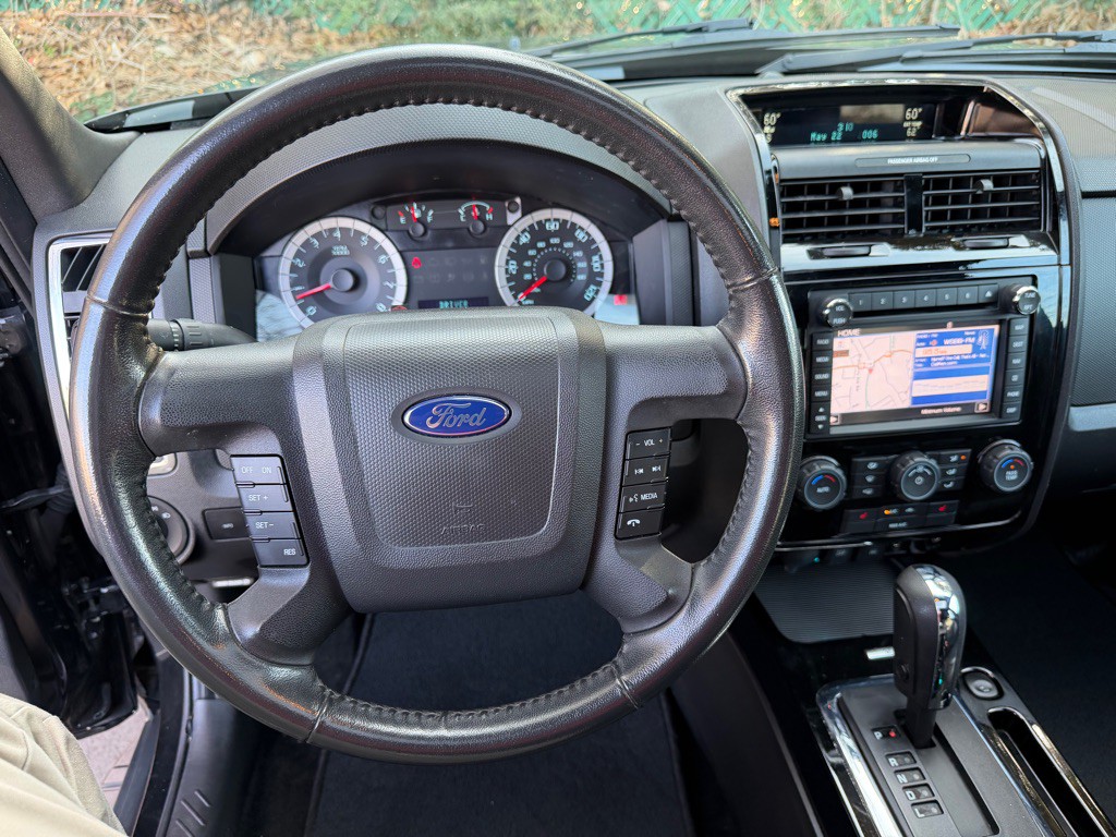 2011 Ford Escape Image 13