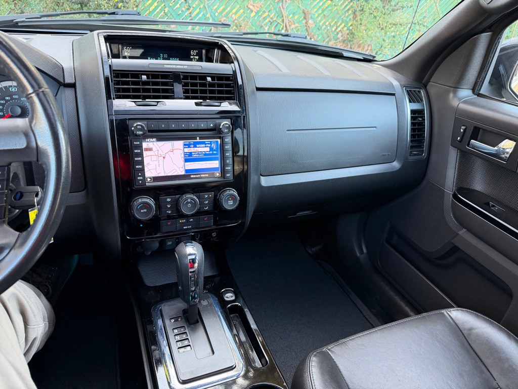 2011 Ford Escape Image 14