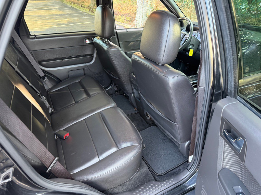 2011 Ford Escape Image 20