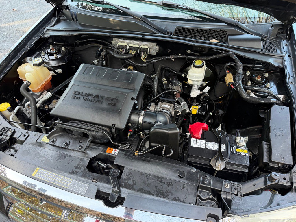 2011 Ford Escape Image 23