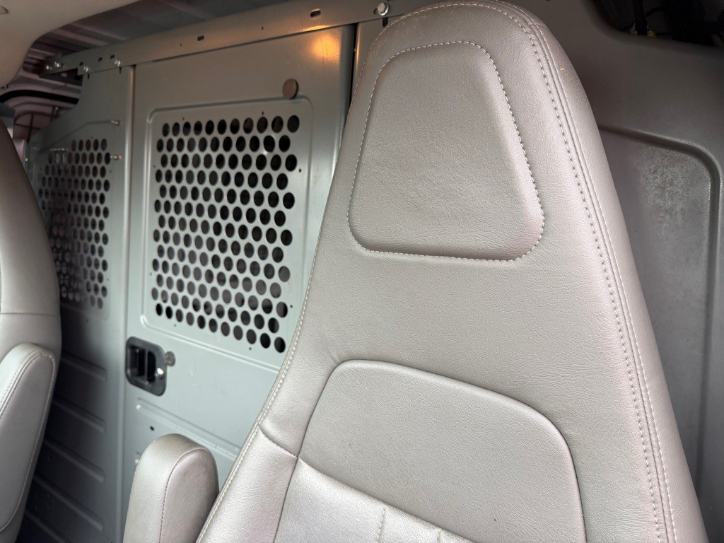 2020 Chevrolet Express Image 17