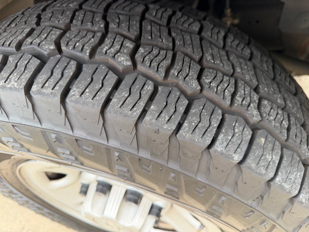 2020 Chevrolet Express Image 22