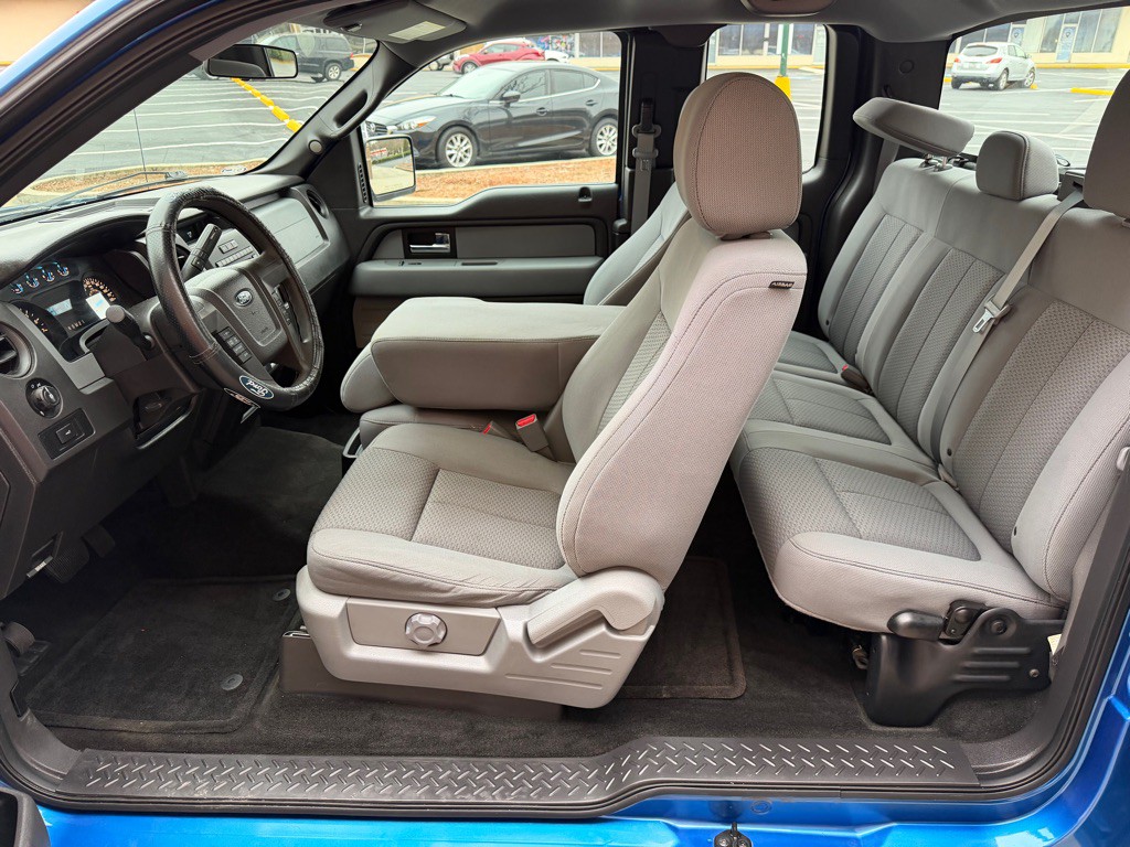 2013 Ford F-150 Image 12