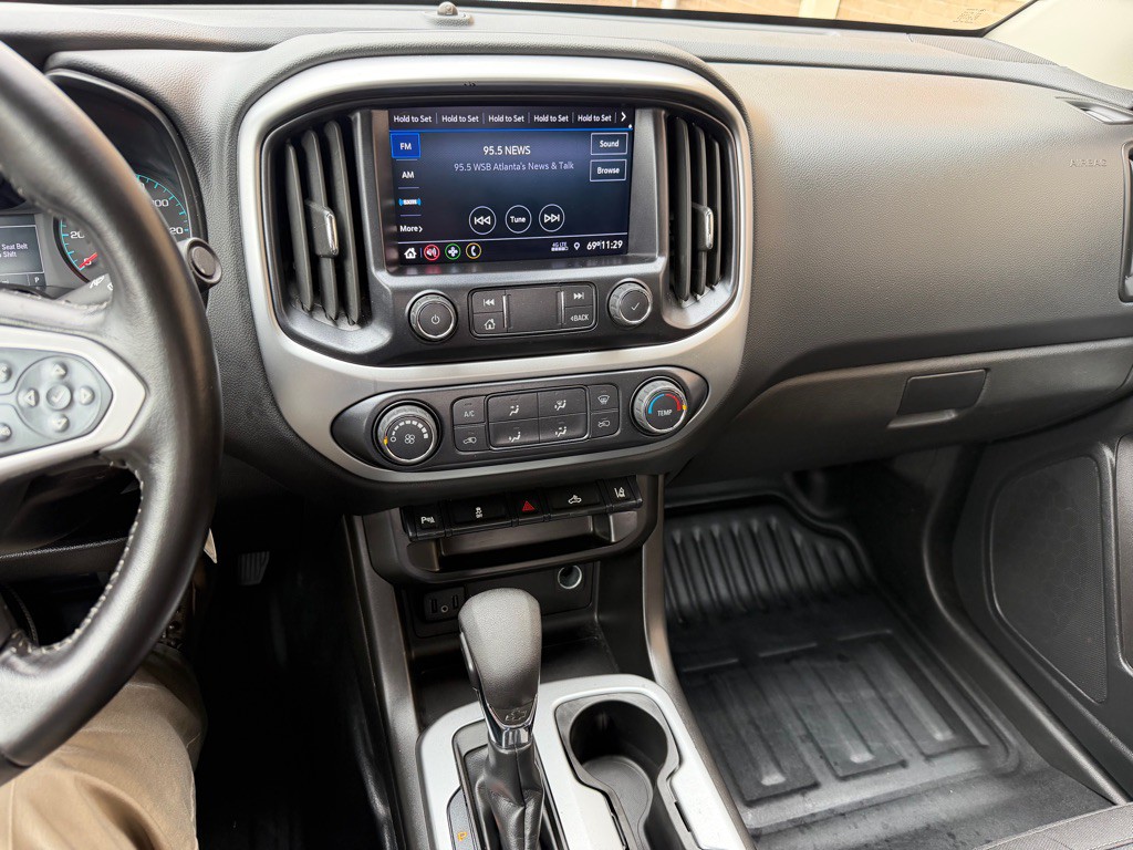 2022 Chevrolet Colorado Image 18