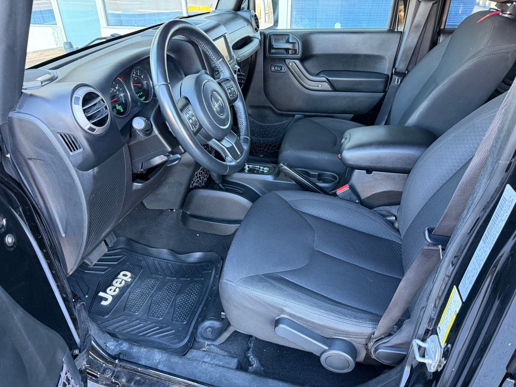 2016 Jeep Wrangler Unlimited Image 10