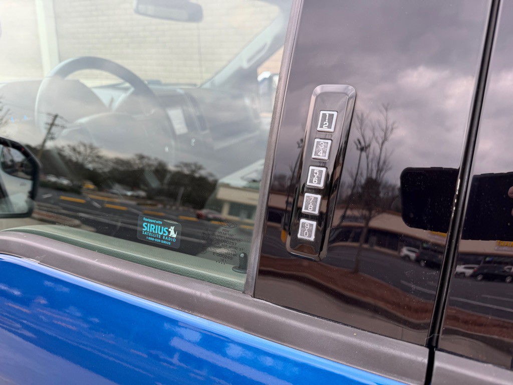 2017 Ford F-150 Image 21