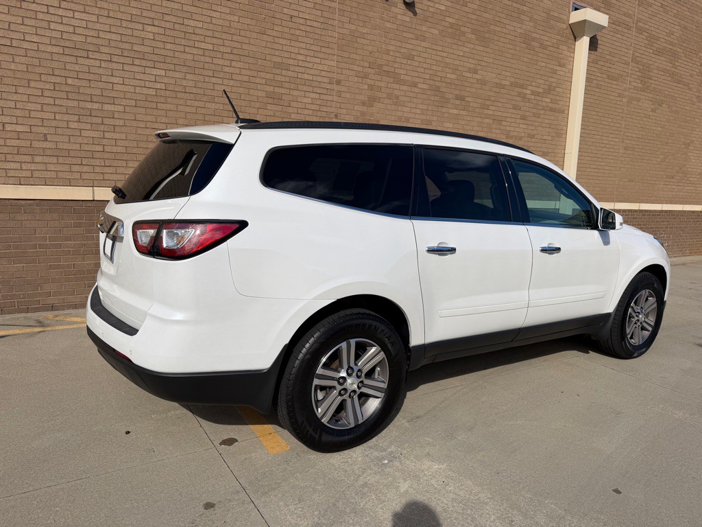 2017 Chevrolet Traverse Image 6