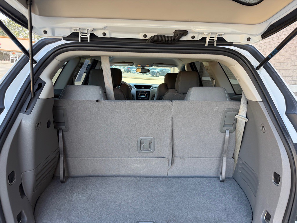 2017 Chevrolet Traverse Image 18