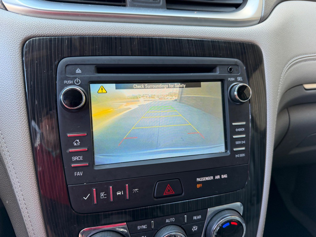 2017 Chevrolet Traverse Image 22