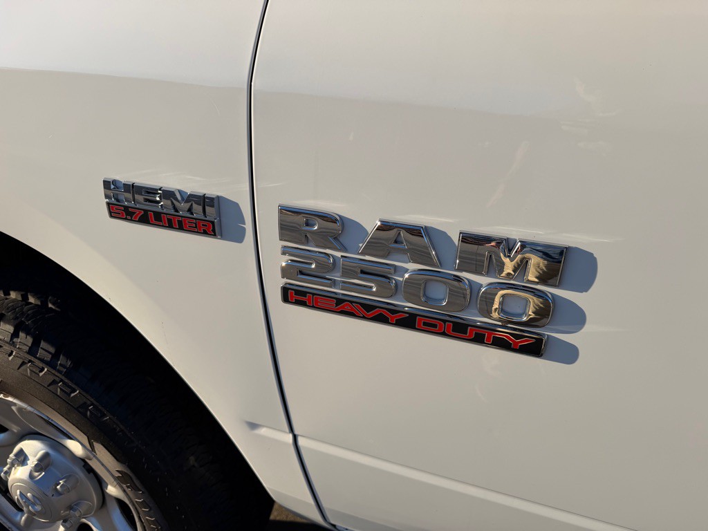 2017 RAM 2500 Image 8