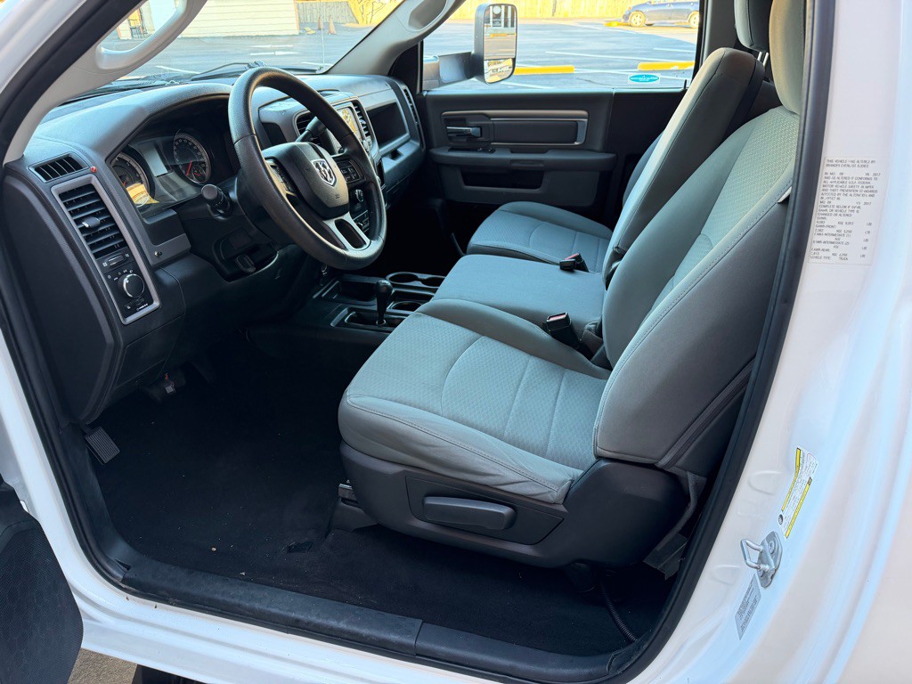 2017 RAM 2500 Image 14