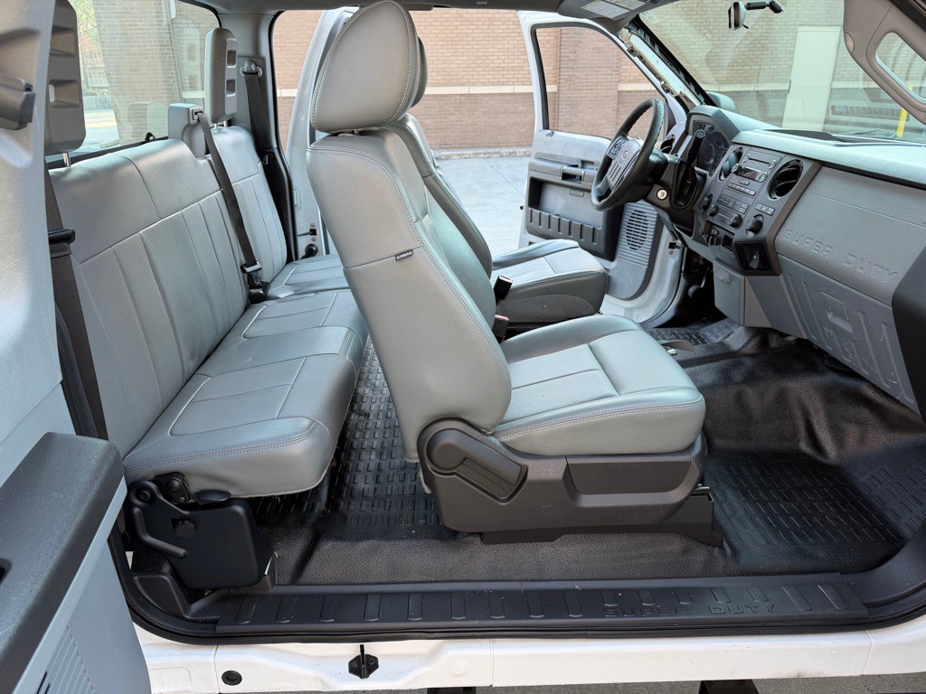 2012 Ford F-250 Image 14