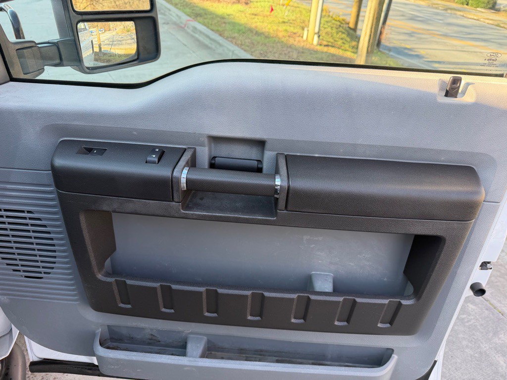 2012 Ford F-250 Image 16