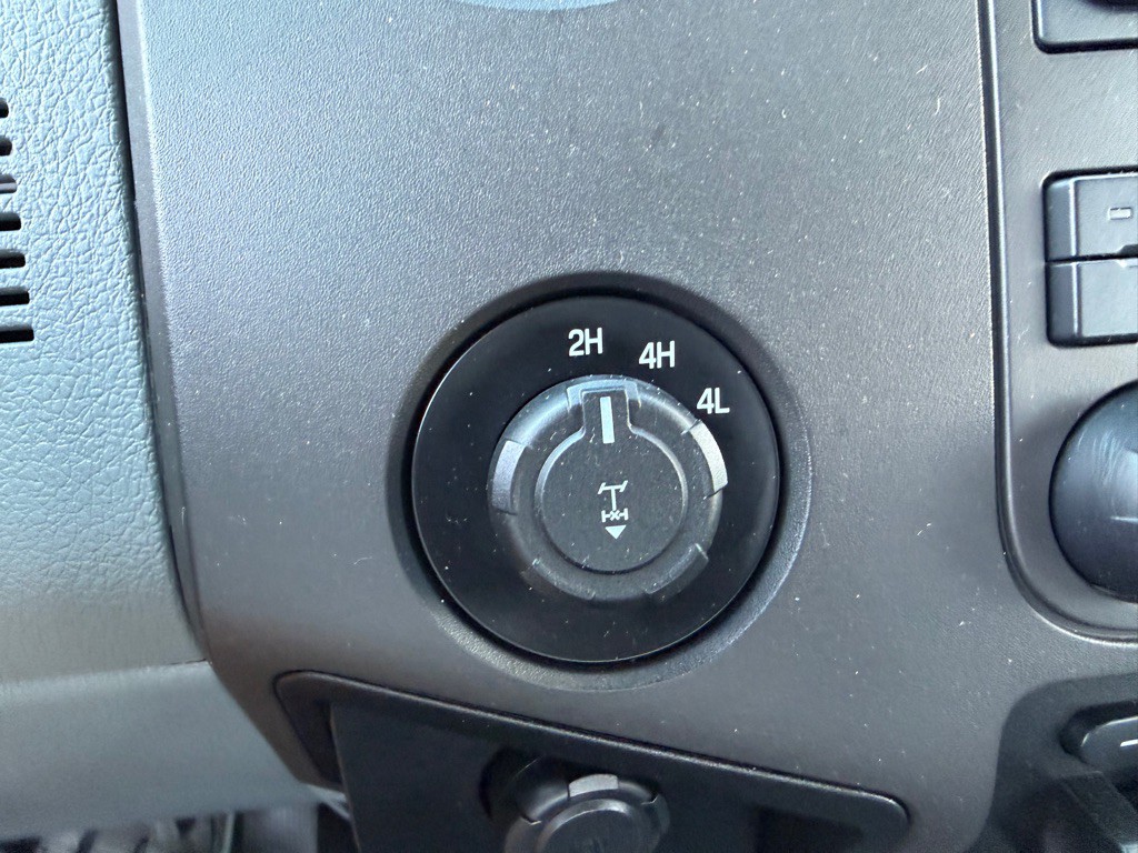 2012 Ford F-250 Image 19