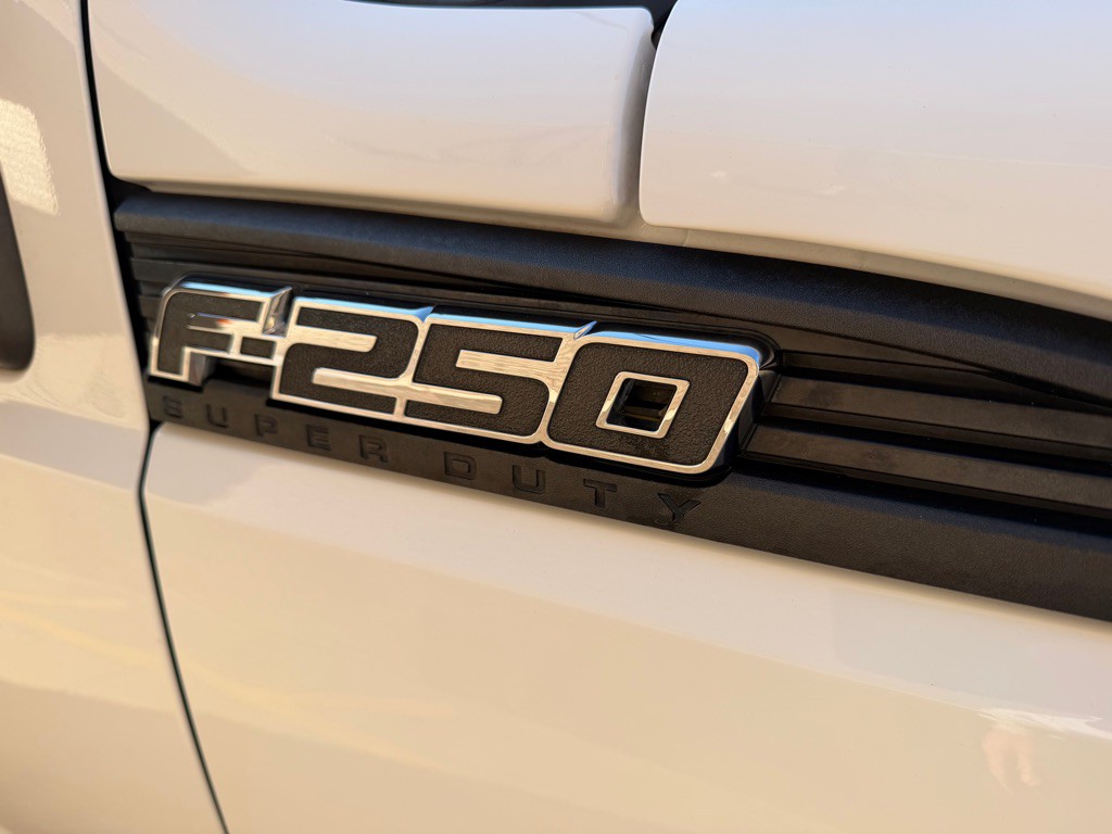 2012 Ford F-250 Image 20