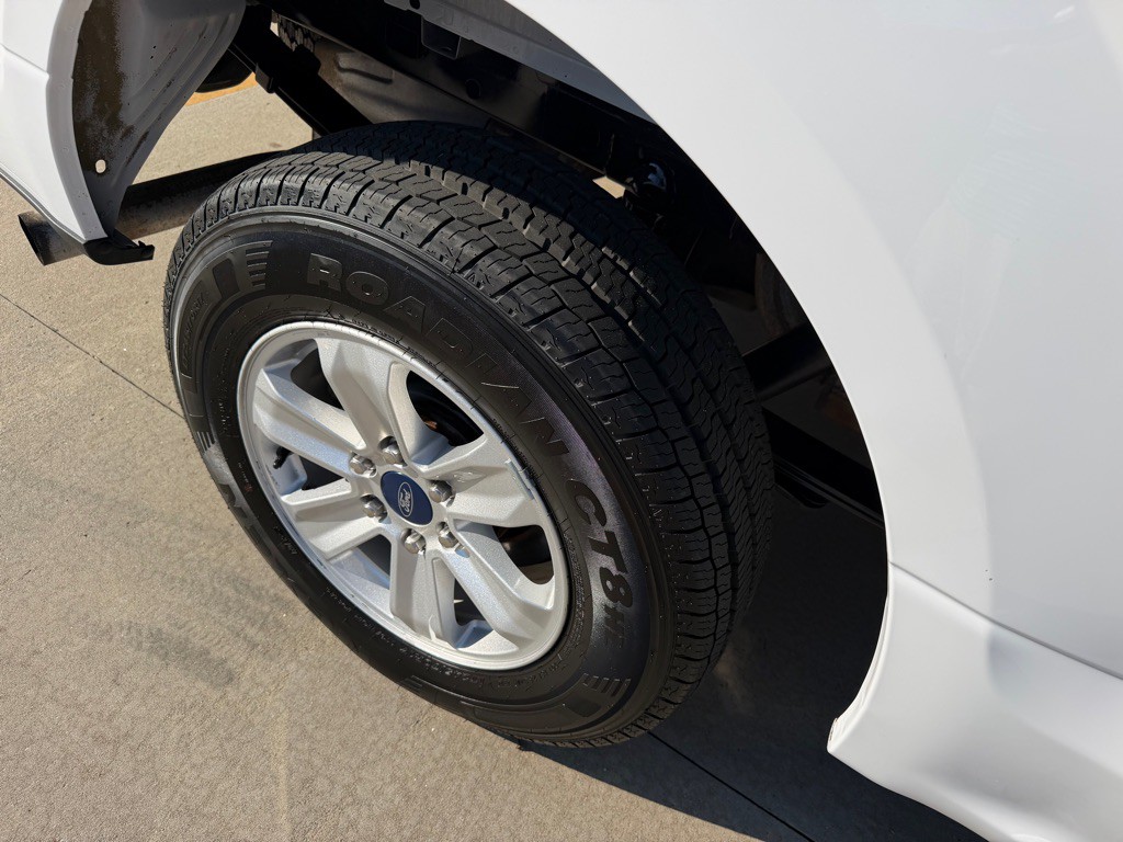 2015 Ford F-150 Image 24