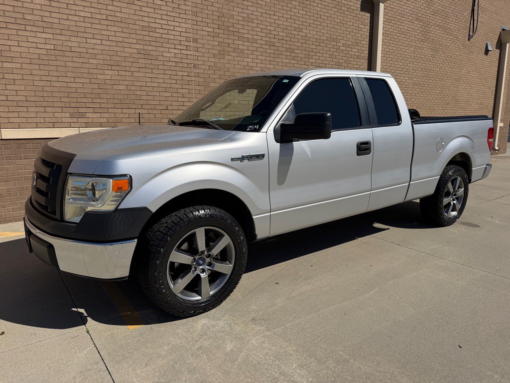 2012 Ford F-150 Image 1
