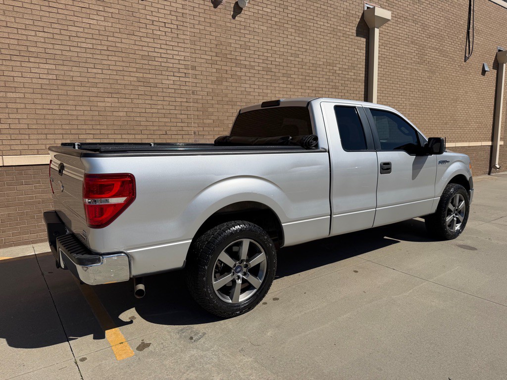 2012 Ford F-150 Image 9
