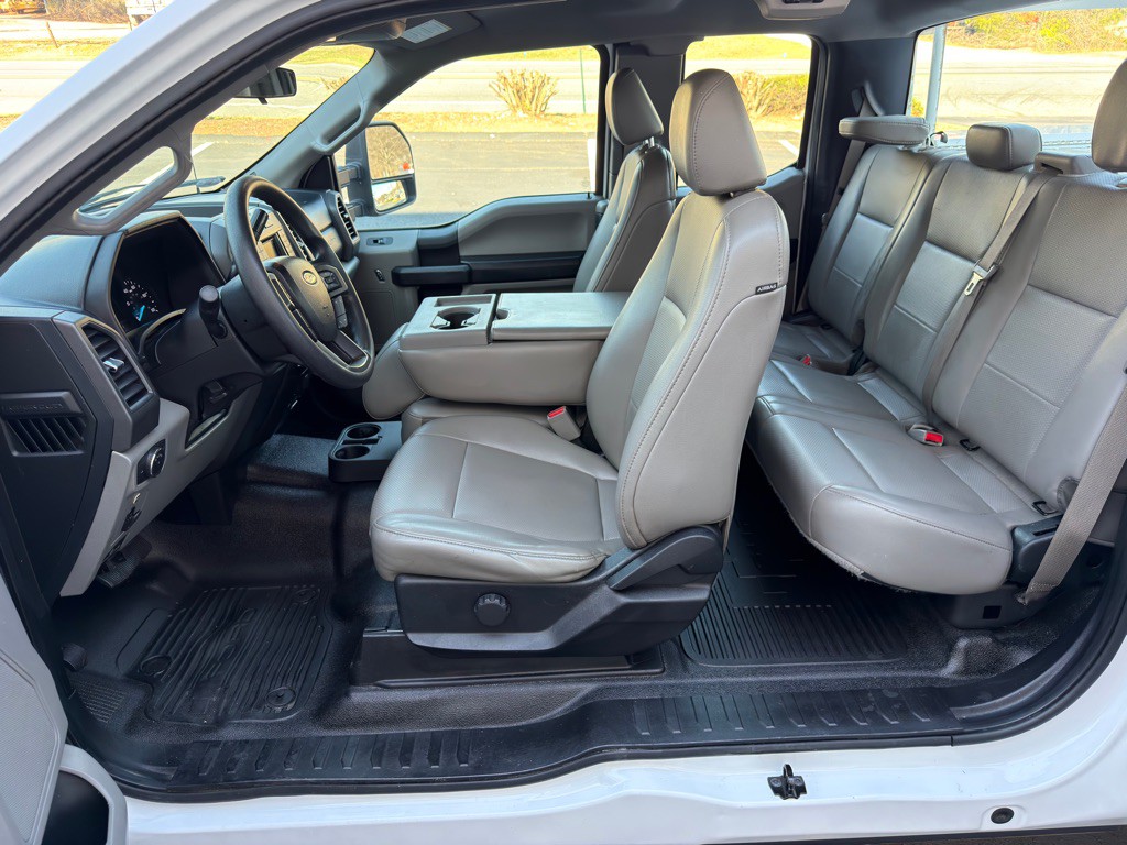 2017 Ford F-350 Image 11