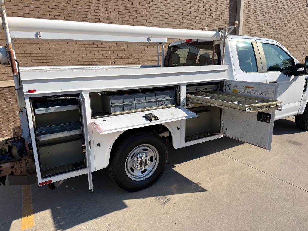 2017 Ford F-350 Image 11