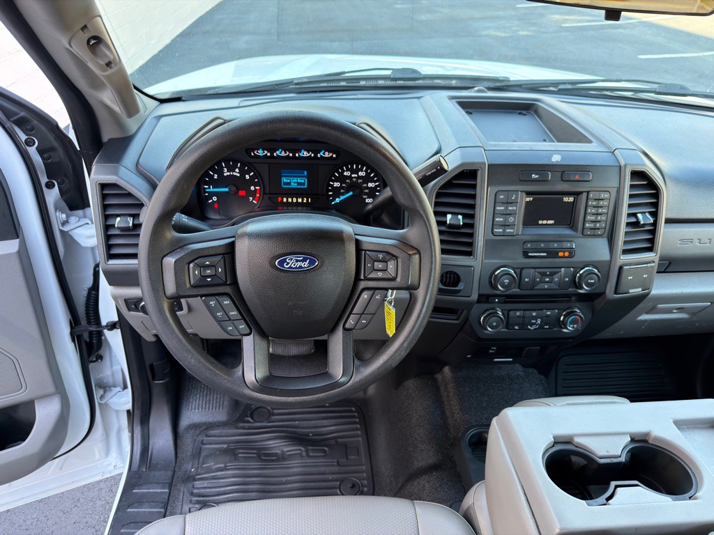 2017 Ford F-350 Image 15