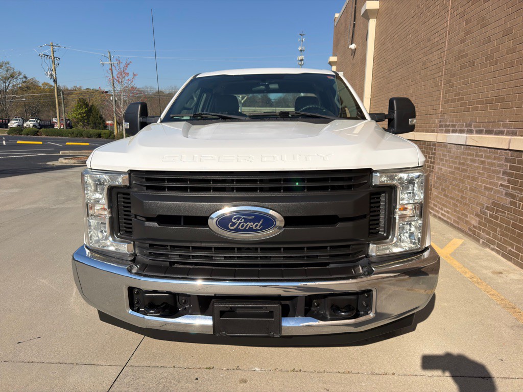 2017 Ford F-350 Image 21