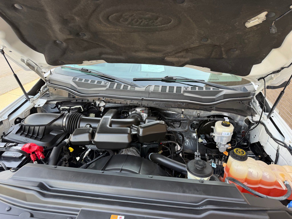 2017 Ford F-350 Image 25
