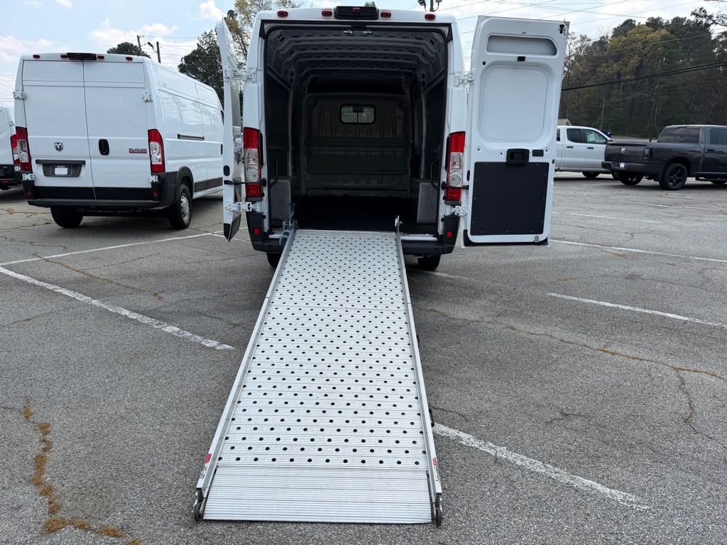 2017 RAM Promaster Image 21