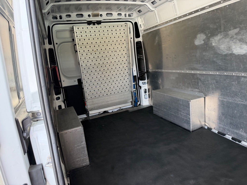 2017 RAM Promaster Image 23
